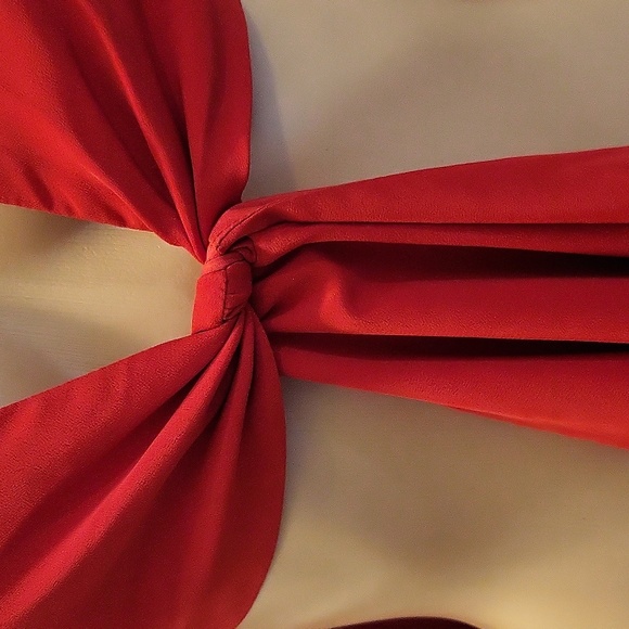 Dress - Picture 4 of 6